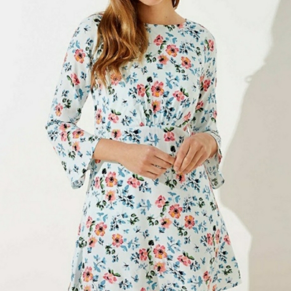 Loft floral tie back bell sleeve summer dress - Picture 7 of 8
